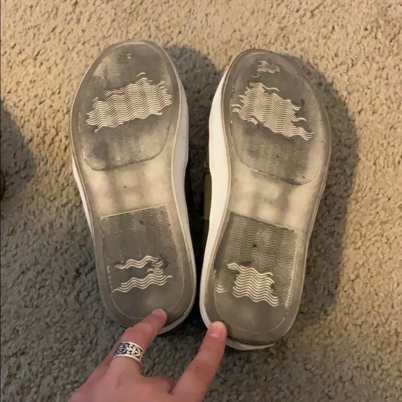 COPY - Steve Madden Shoes - Picture 3 of 3